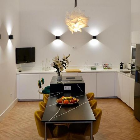 Peral Boutique Apartaments Sevilla Exterior foto